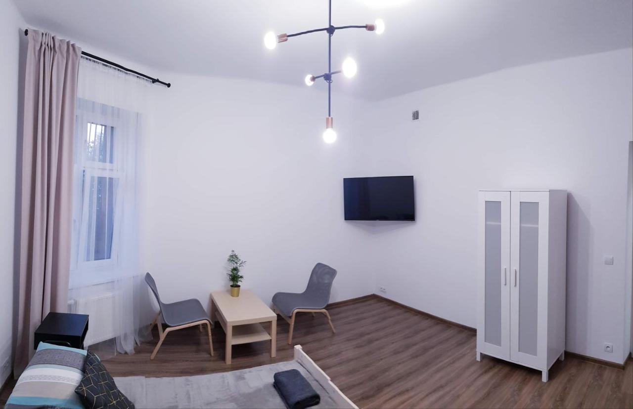 Guest Room Rowna Kielce Exterior foto